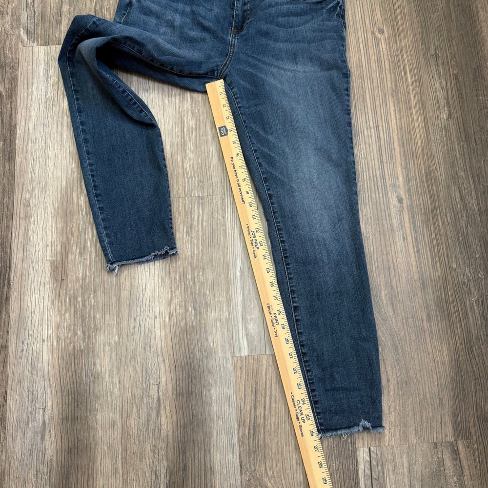 KUT from the Kloth High Rise Skinny Jeans Blue Wash Frayed Hem Size 14 - Picture 7 of 7
